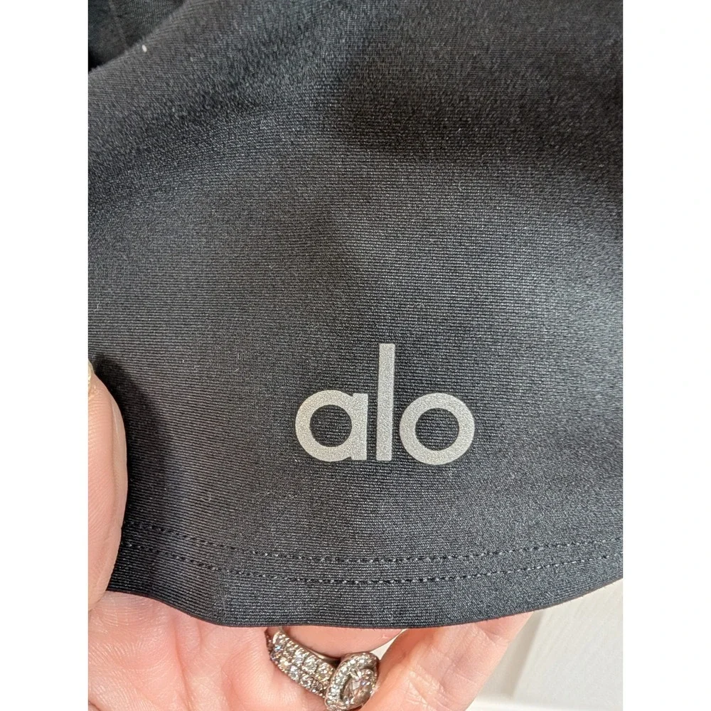ALO Yoga measurements length